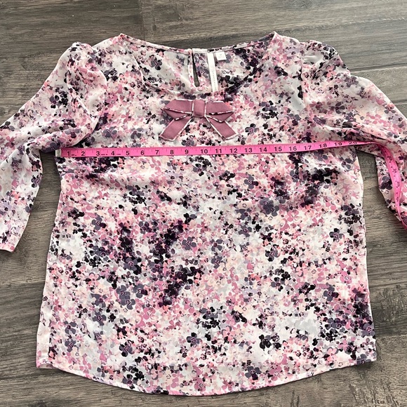 LC Lauren Conrad Floral Top Size Medium - Picture 7 of 11